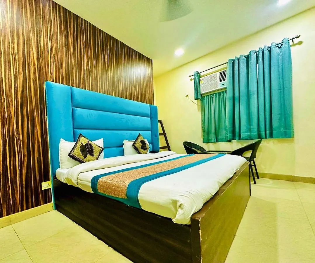 Hotel Aero Indus Near Airport New Delhi